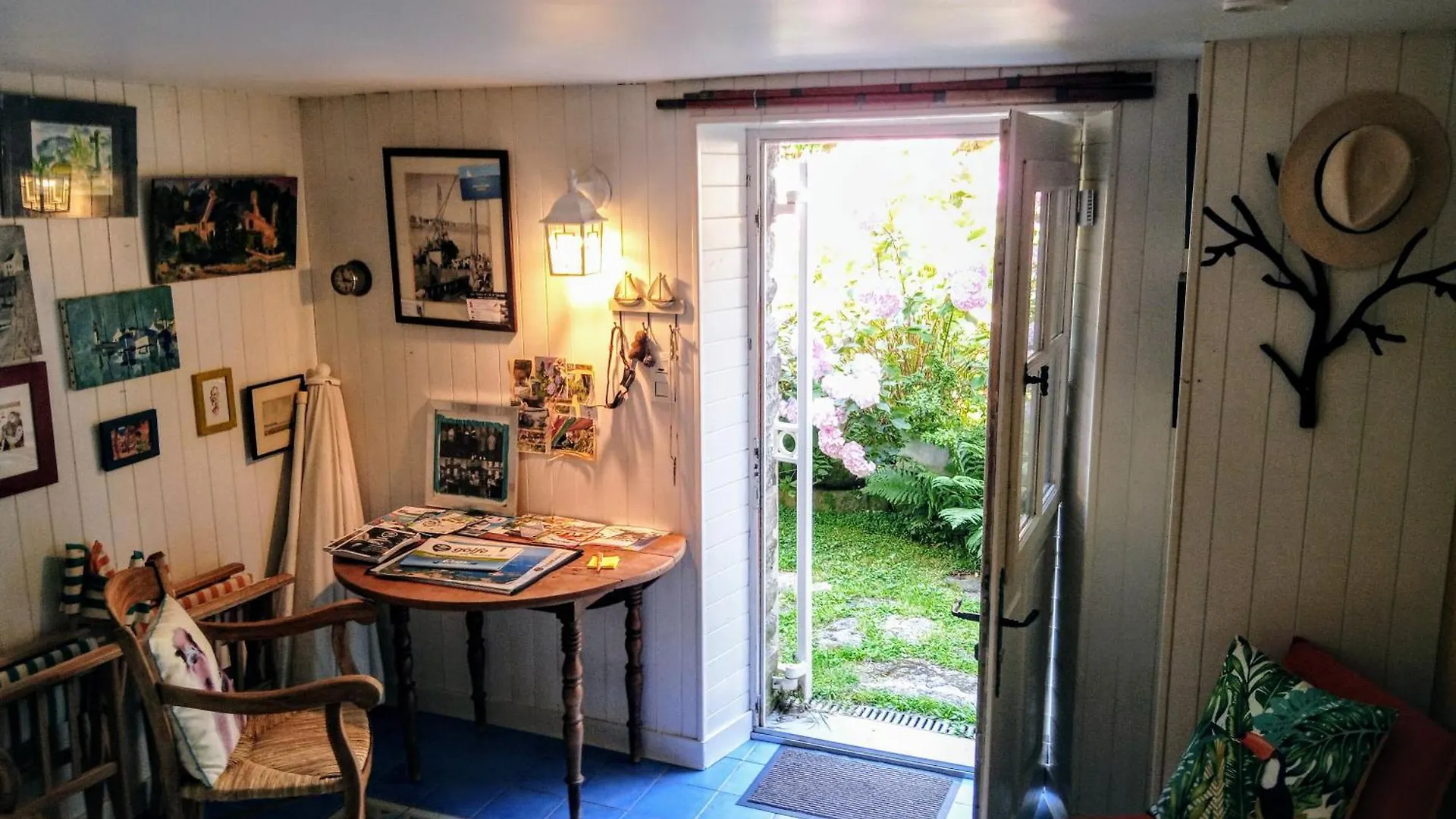 Maison De Charme Classee 4 Etoiles Centre Ville Vannes Garage Wifi